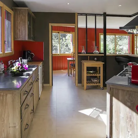 Homgaia D'hotes 3*