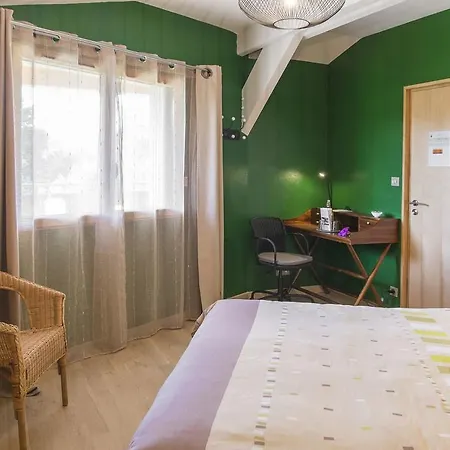 Homgaia Oda ve Kahvaltı Clisson