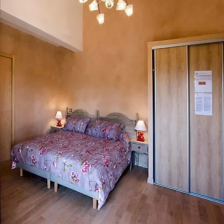 Frühstückspension Homgaia D'hotes 3*